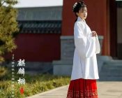 汉服在中国传统节日中变得别致
