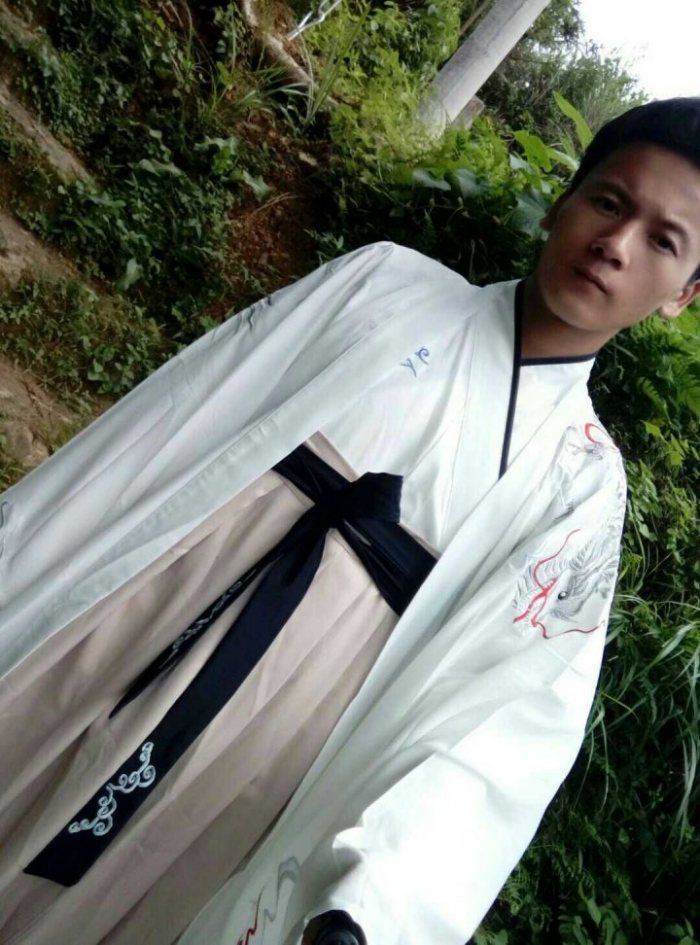 图片动态：喜欢汉服服装-图片1