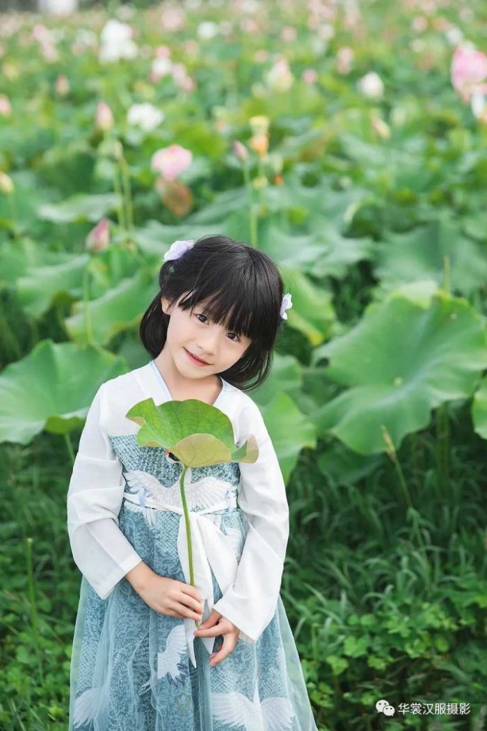 图片动态:【大理华裳古风摄影】怎么在夏天拍出好看的汉服组?
-图片4
