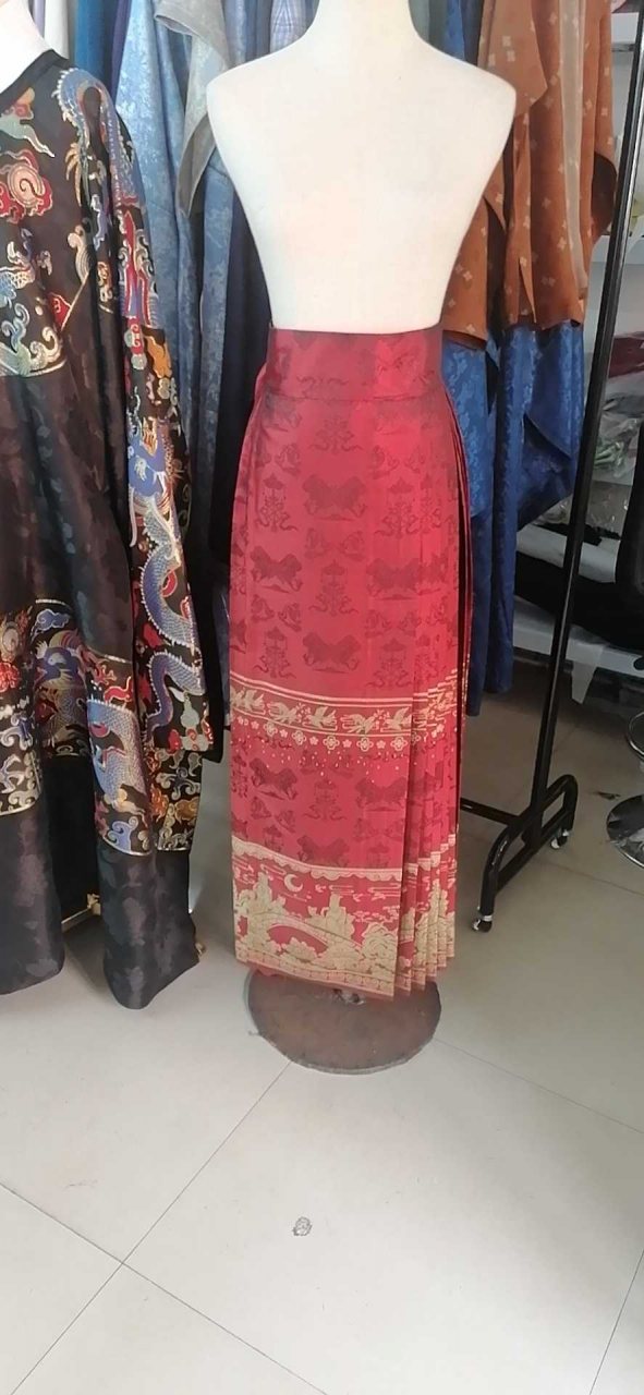 图片动态:大家好,我这边是汉服工厂,设计,打板打样定制加工一条龙,欢迎-图片6