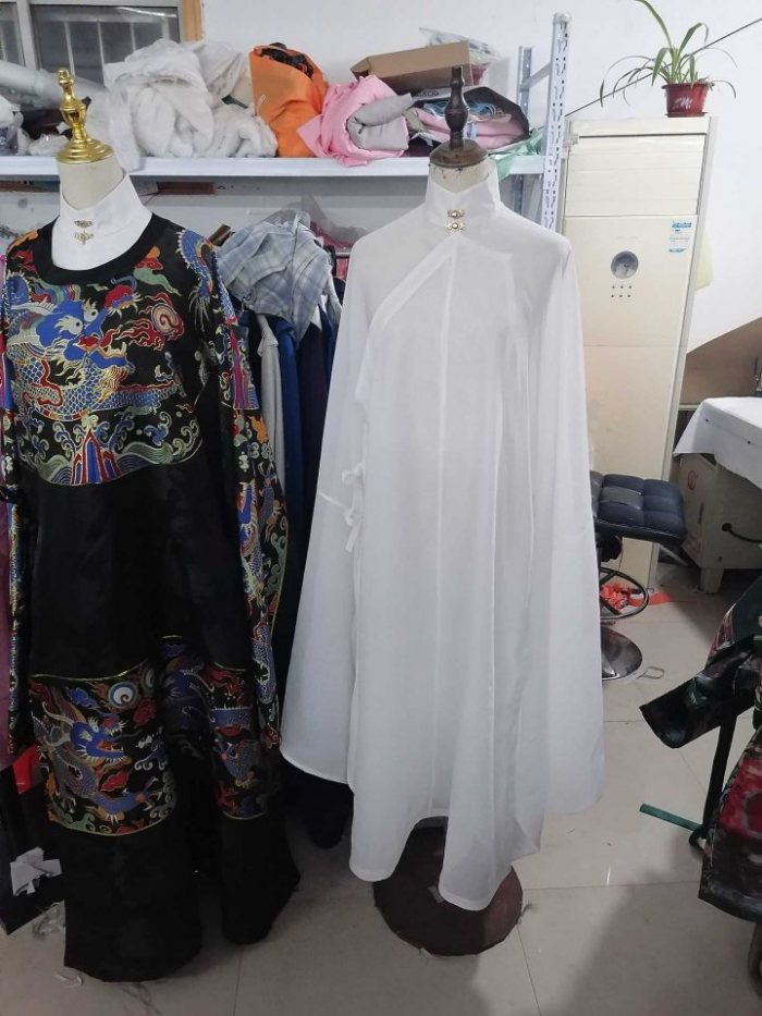 图片动态:大家好,我这边是汉服工厂,设计,打板打样定制加工一条龙,欢迎-图片8