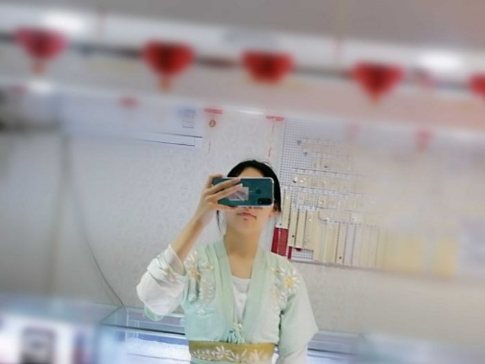 图片动态：齐胸变齐腰，真的是搓衣板身材hold不住啊-图片2