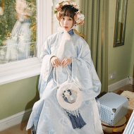 【十三余 小豆蔻儿】[花间狸奴] 斜挎单肩流苏毛绒圆形猫饼手提包