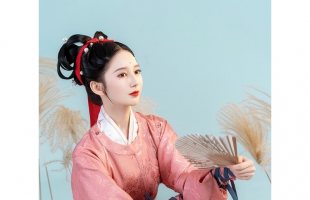 钟灵记 嘉福:圆领袍抱腰绣花腰带宋珍珠窄袖女齐腰裙衬裙春秋汉服