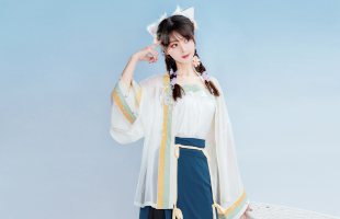 灵欢|如梦霓裳原创宋制汉服女短褙子褶裙旋裙秋季日常百搭吊带