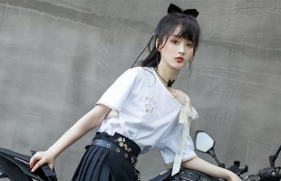 池夏 燕语迟迟:墨笙 露肩T恤短百迭裙 原创改良汉服女夏季汉元素